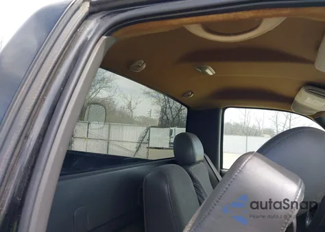 2004 Chevrolet Silverado 1500 из США, поврежденный, VIN 1GCEC14X34Z124680